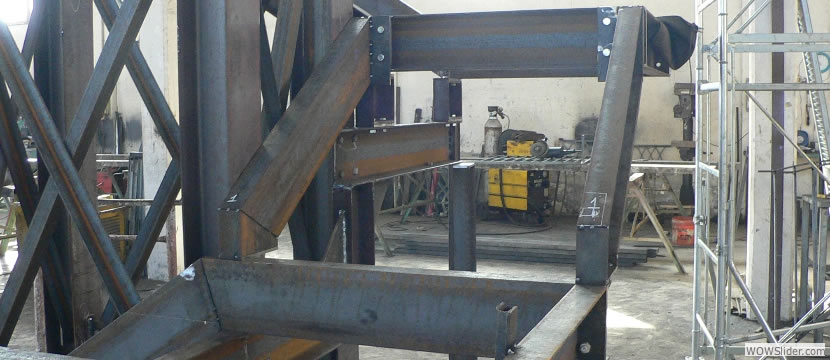 C12